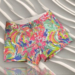 Lilly Pulitzer Size 4 Callahan 5” Shorts in Casa Banana Print
